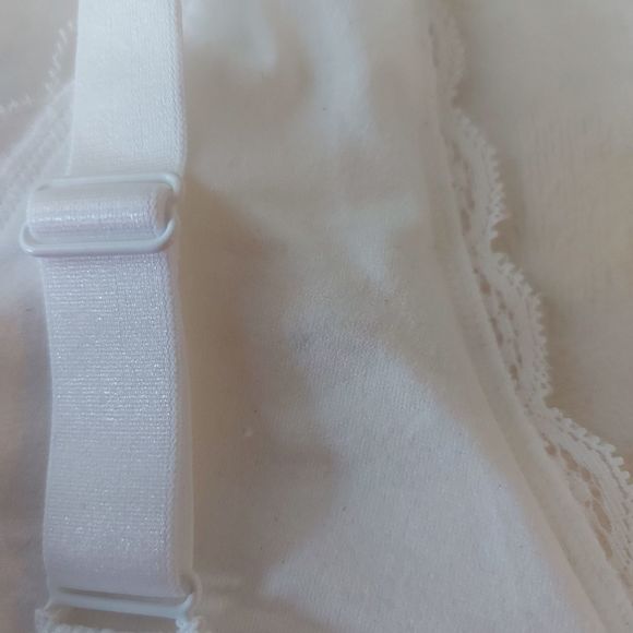 CARAMIA Bra Size Small Please read description - Picture 4 of 5